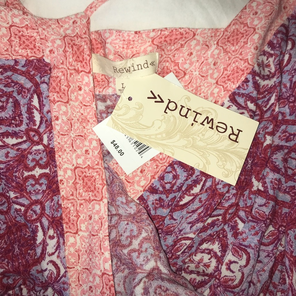 Patterned Romper - Picture 2 of 4